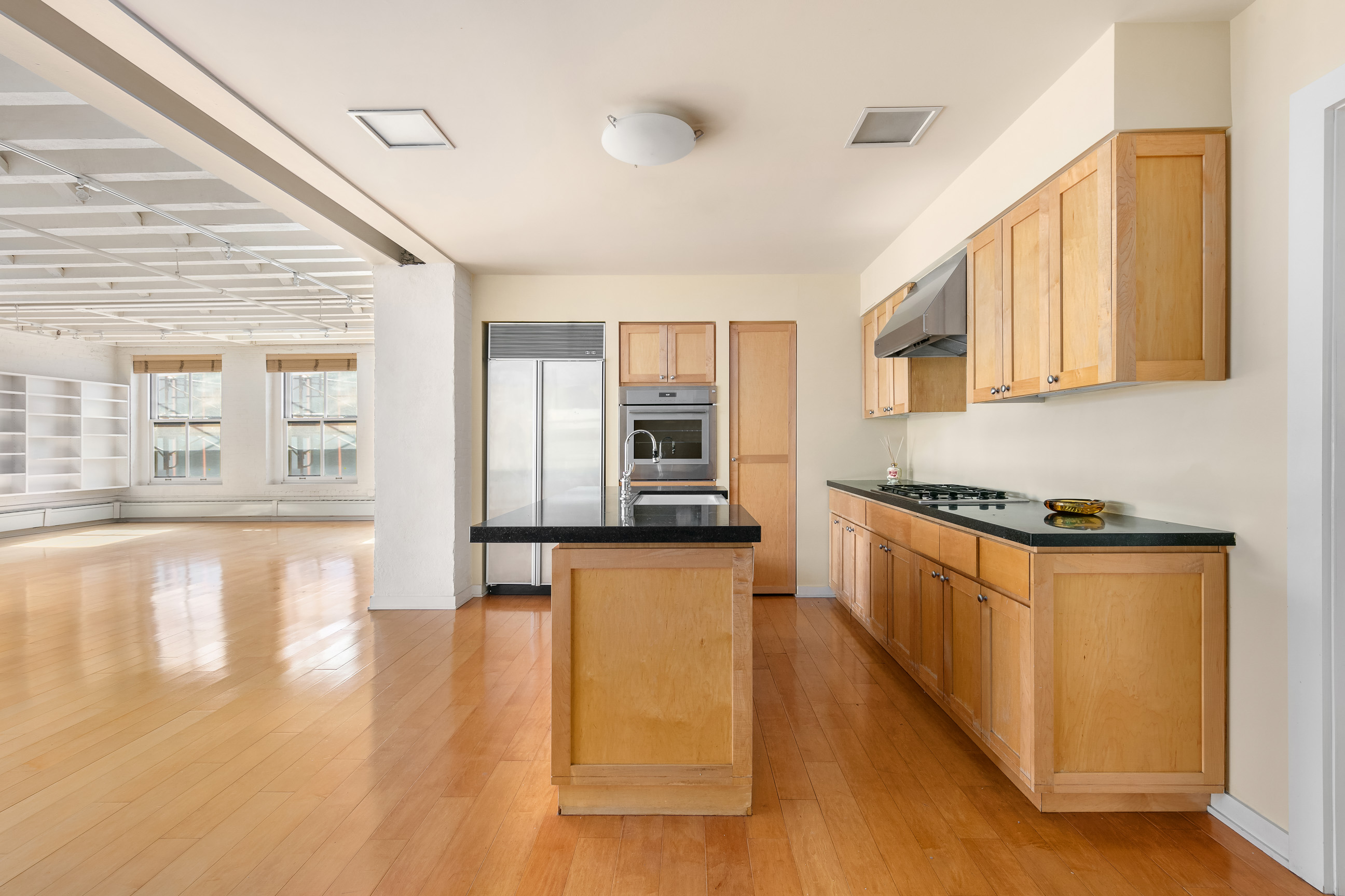 28 Laight Street, Unit 3B Manhattan, NY 10013 - Photo 2 of 8