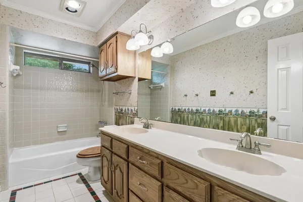 $375,000 | 1714 Blain Drive, Rowlett, TX 75088