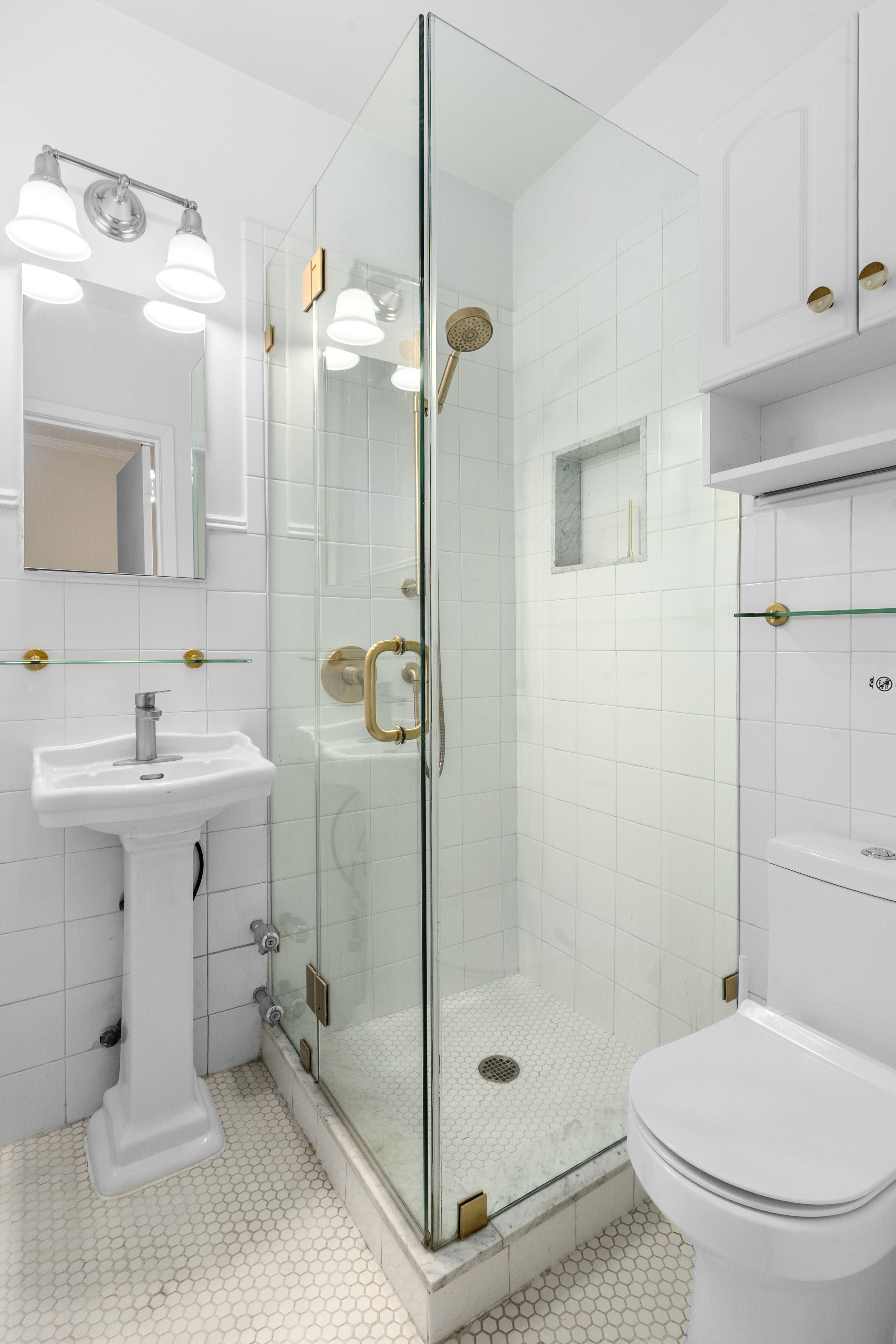 98 Luquer Street, Unit 2R Brooklyn, NY 11231 - Photo 6 of 8