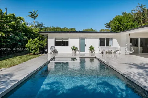 $2,750,000 | 10235 Southwest 58th Court, Pinecrest, FL 33156