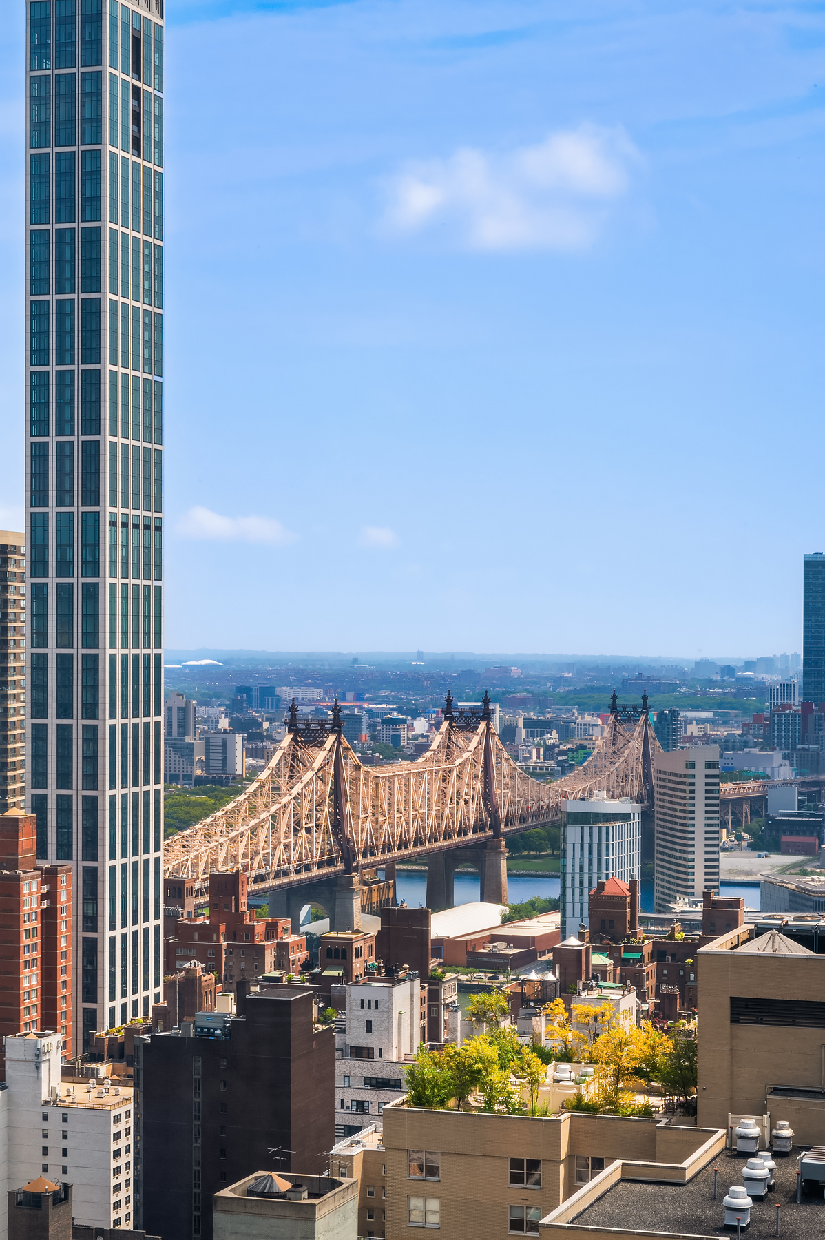 235 East 55th Street, Unit 44B Manhattan, NY 10022 - Photo 2 of 12