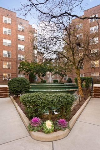 73-12 35th Avenue, Unit C52 Queens, NY 11372 - Photo 10 of 12