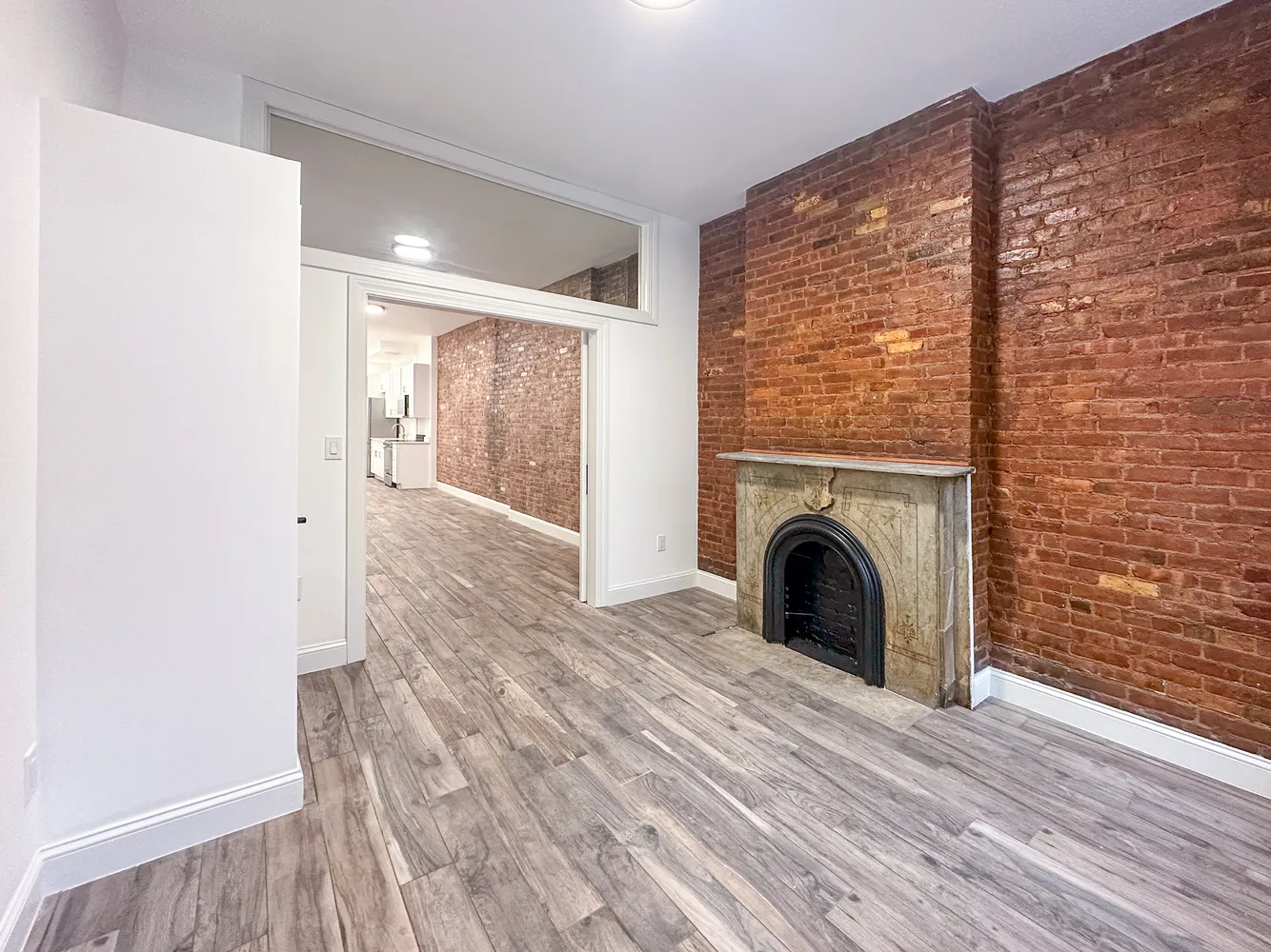 $6,490 | 213 East 5th Street, Unit 4 | East Village