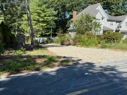 an outdoor view of a house