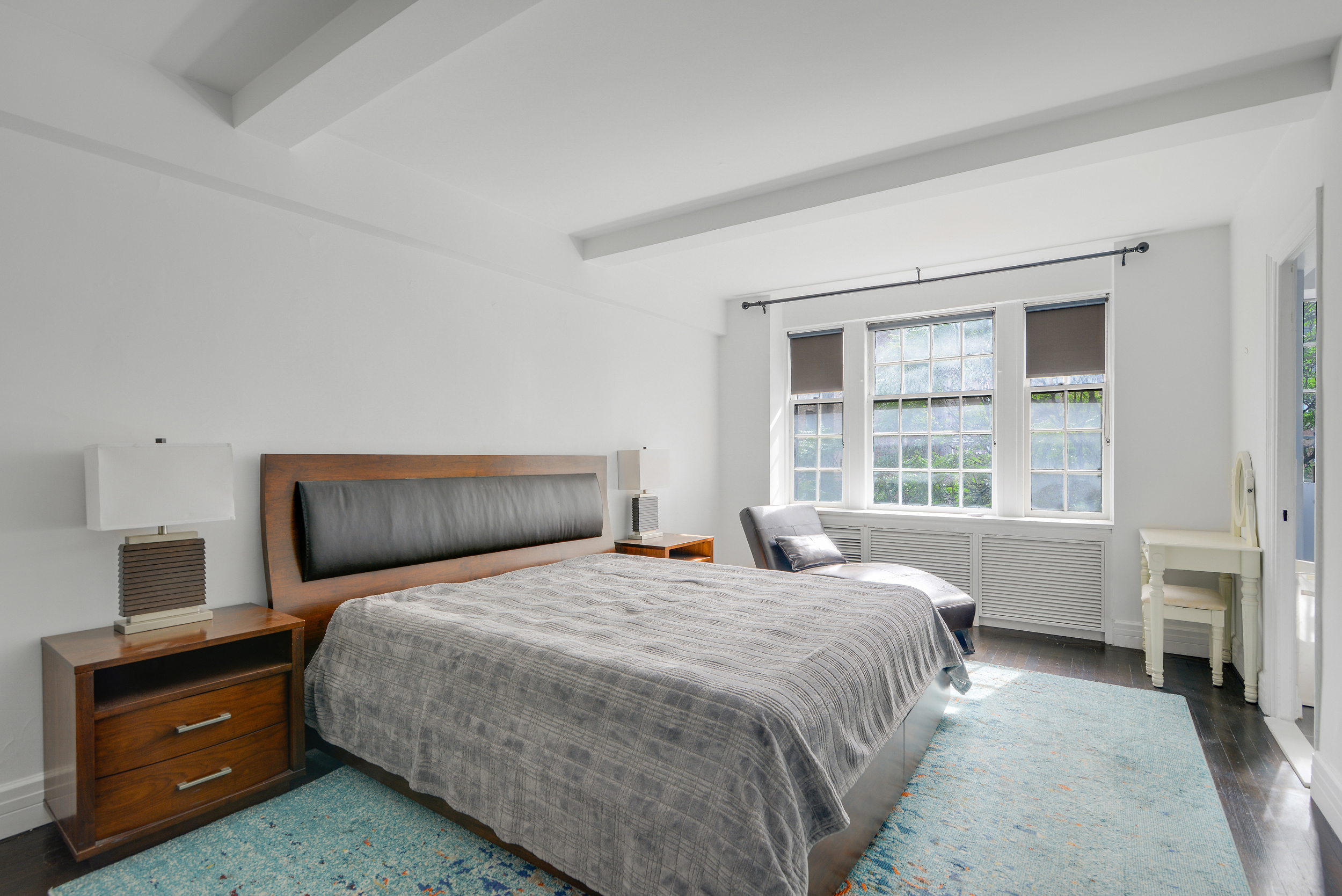 230 East 50th Street, Unit 9C Manhattan, NY 10022 - Photo 11 of 16 Gallery Image 11