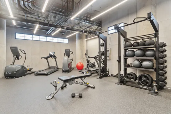 $8,000 | 70 Washington Street, Unit 4U | DUMBO