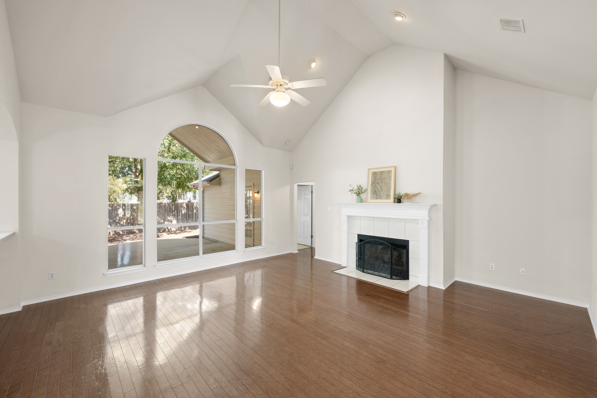 3600 Normandy Ridge Lane Austin, TX 78738 - Photo 8 of 73 Gallery Image 8