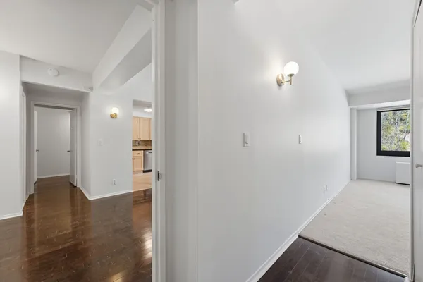 $370,000 | 609 West South Orange Avenue, Unit 4U, South Orange, NJ 07079