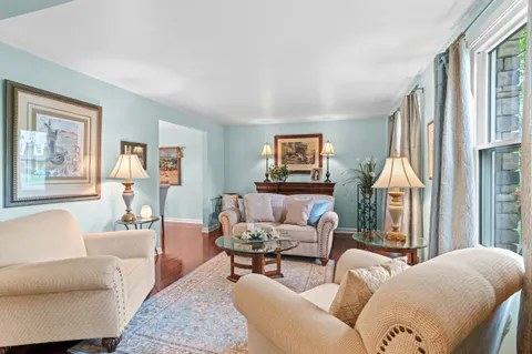 $515,000 | 111 William Penn Circle, Sewickley, PA 15143