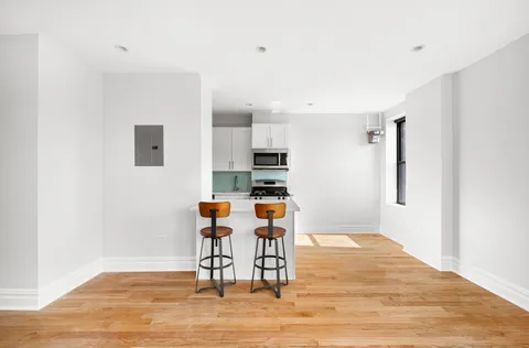 $490,000 | 725 Riverside Drive, Unit 9F | Hamilton Heights