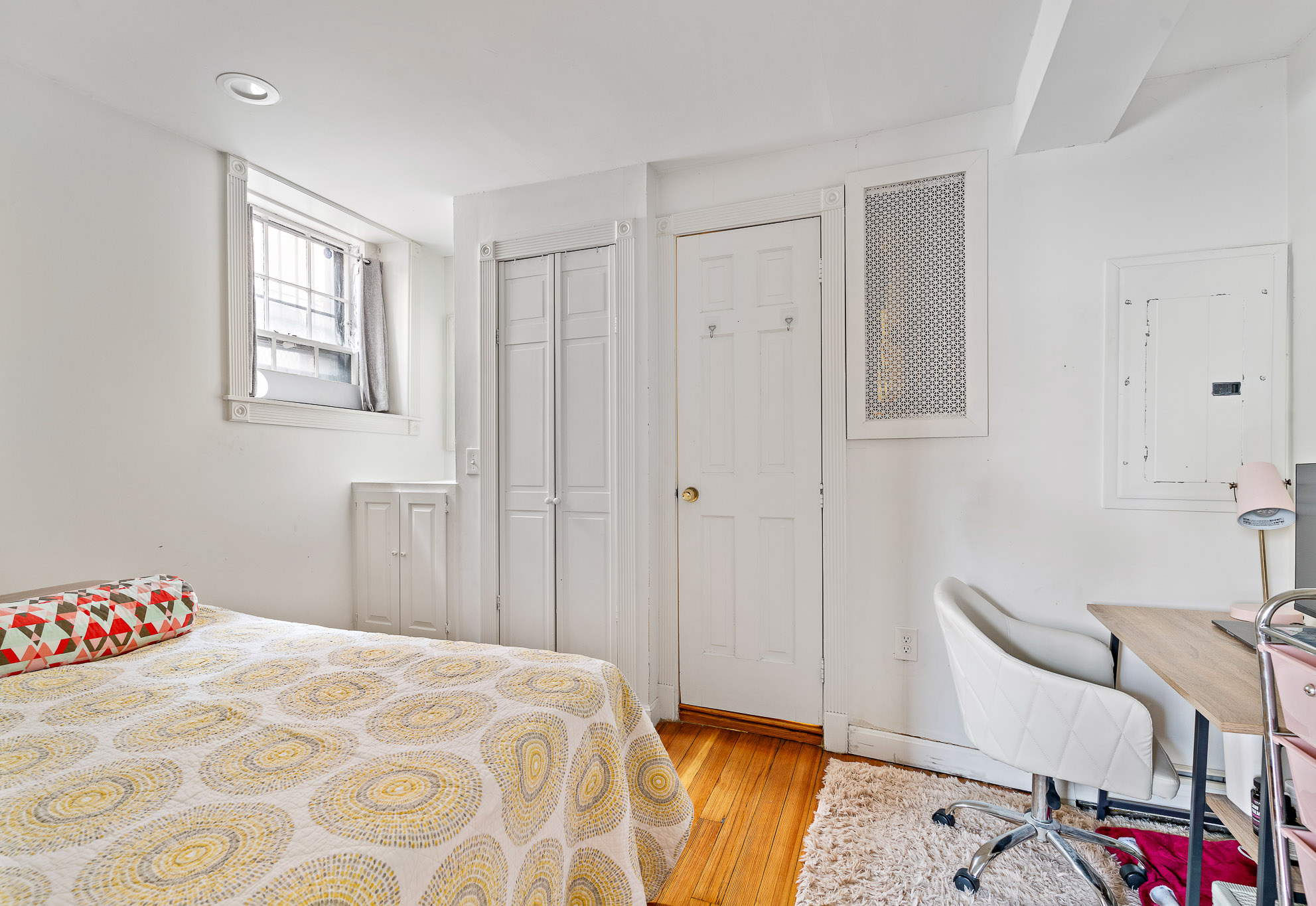49 Grove Street, Unit A Boston, MA 02114 - Photo 7 of 13