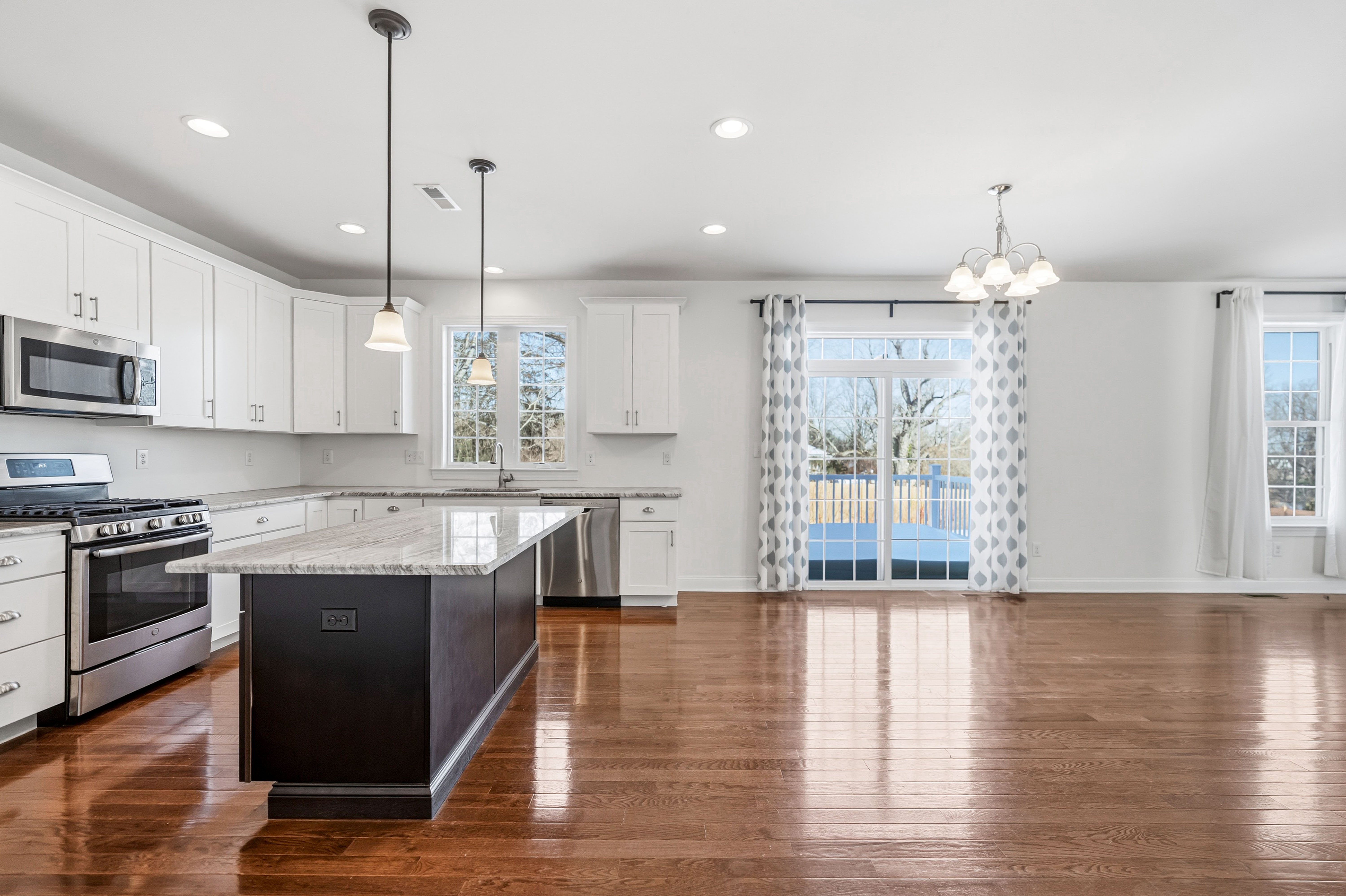 4777 Old Easton Road Doylestown, PA 18902 - Photo 4 of 26