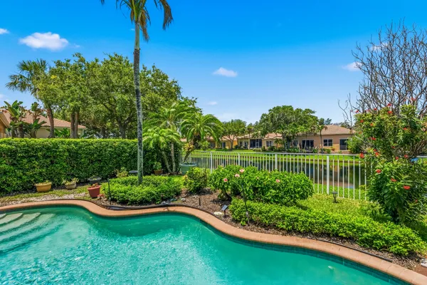 $695,000 | 9535 East Maiden Court, Vero Beach, FL 32963