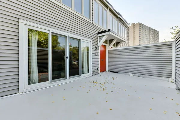 $995,000 | 4 Fresh Pond Place, Cambridge, MA 02138