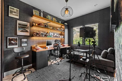 $5,985,000 | 14910 Southwest 16th Court, Davie, FL 33325