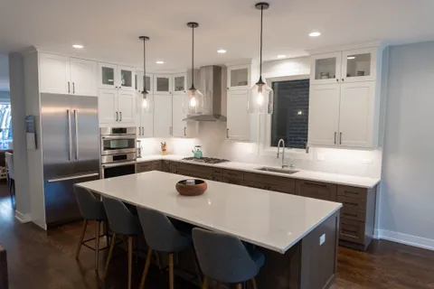 $960,000 | 940 North Wolcott Avenue, Unit 1, Chicago, IL 60622