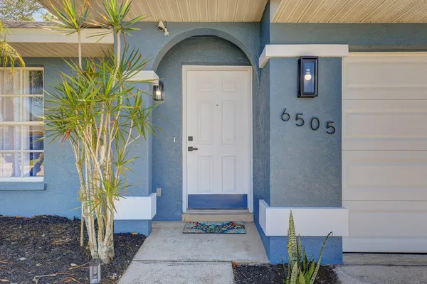 $379,900 | 6505 64th Lane East, Palmetto, FL 34221