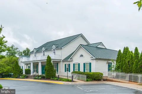 $335,000 | 20365 Belmont Park Terrace, Unit 108, Ashburn, VA 20147