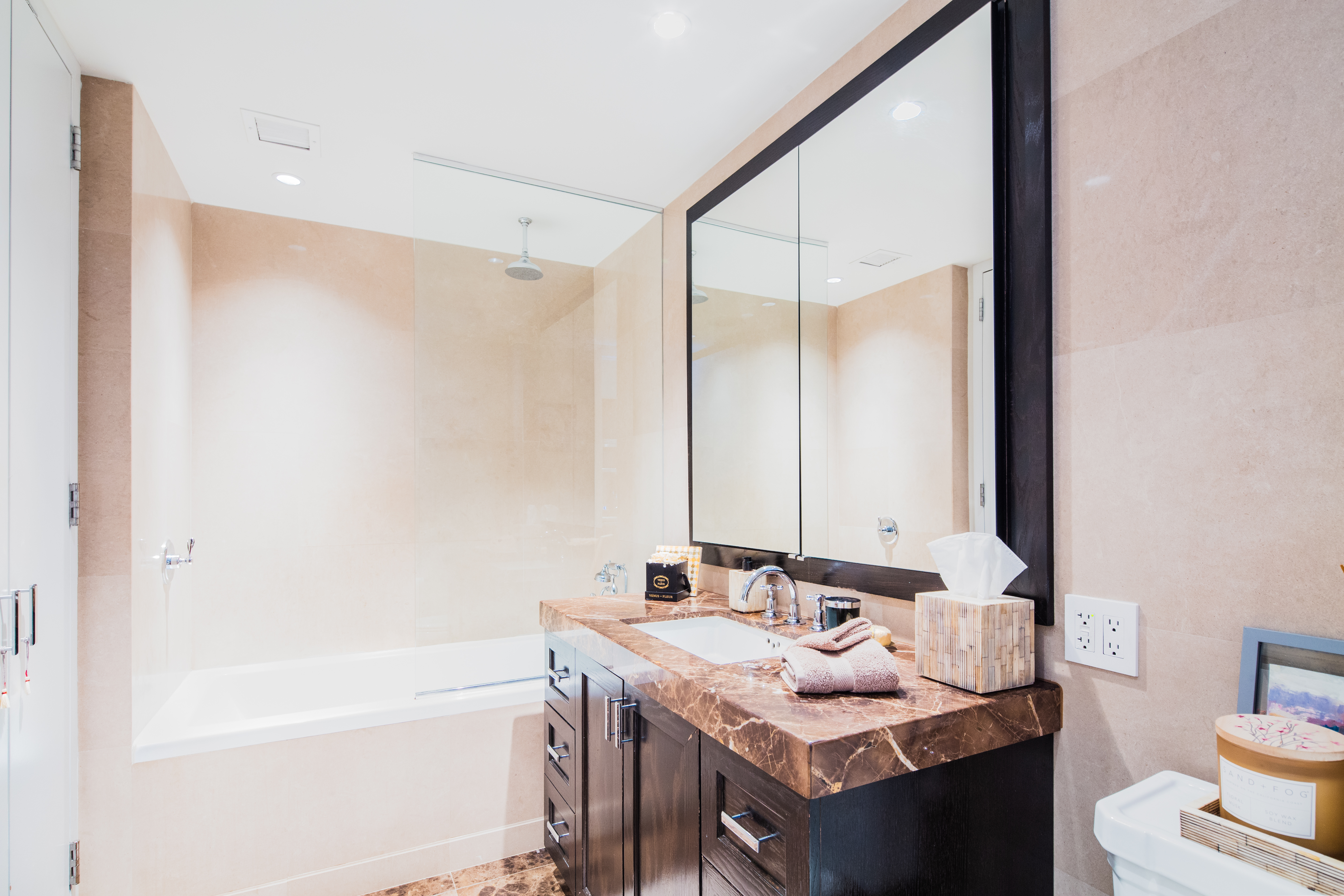 333 Rector Place, Unit 1102 Manhattan, NY 10280 - Photo 6 of 12