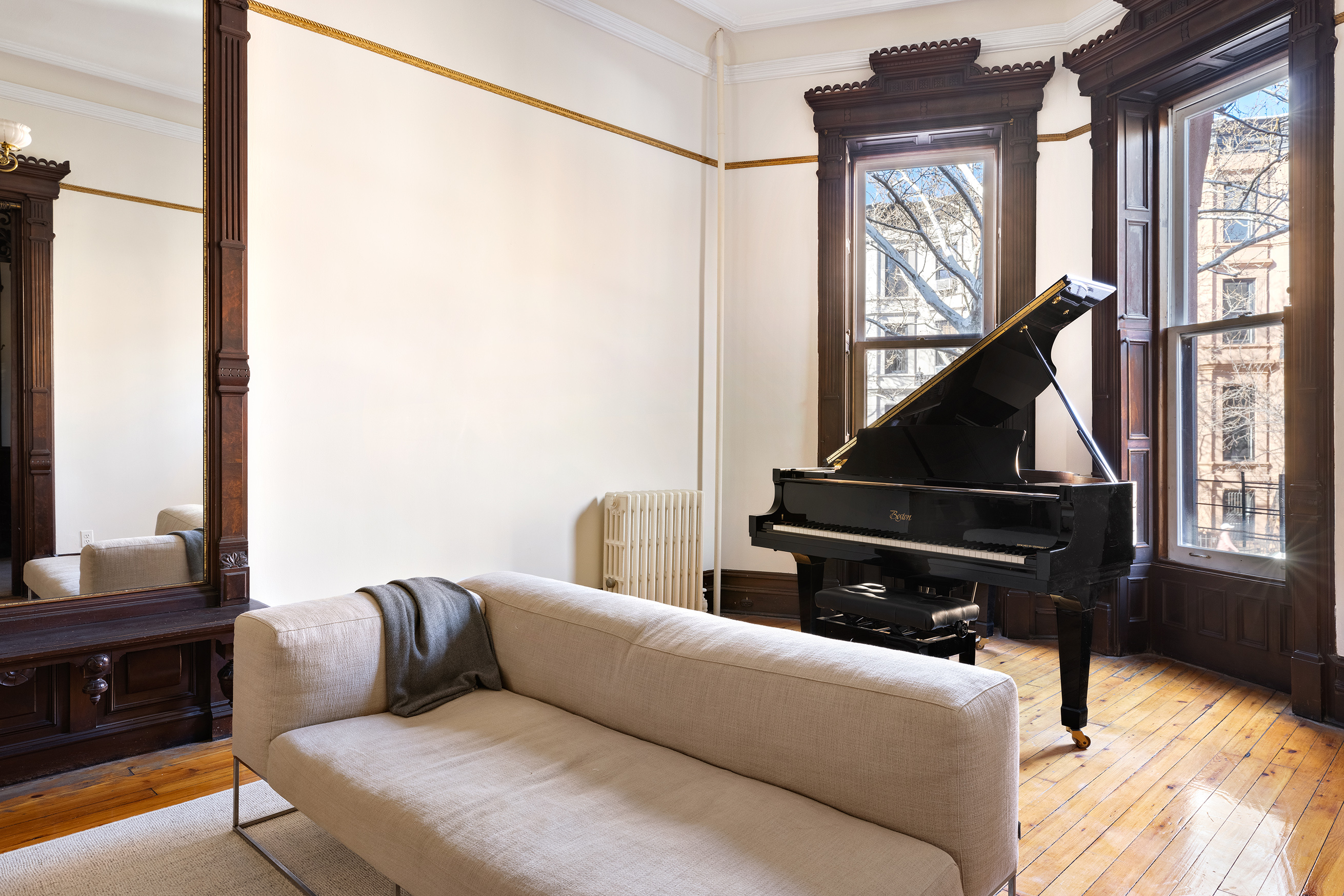 828 Union Street Brooklyn, NY 11215 - Photo 6 of 25