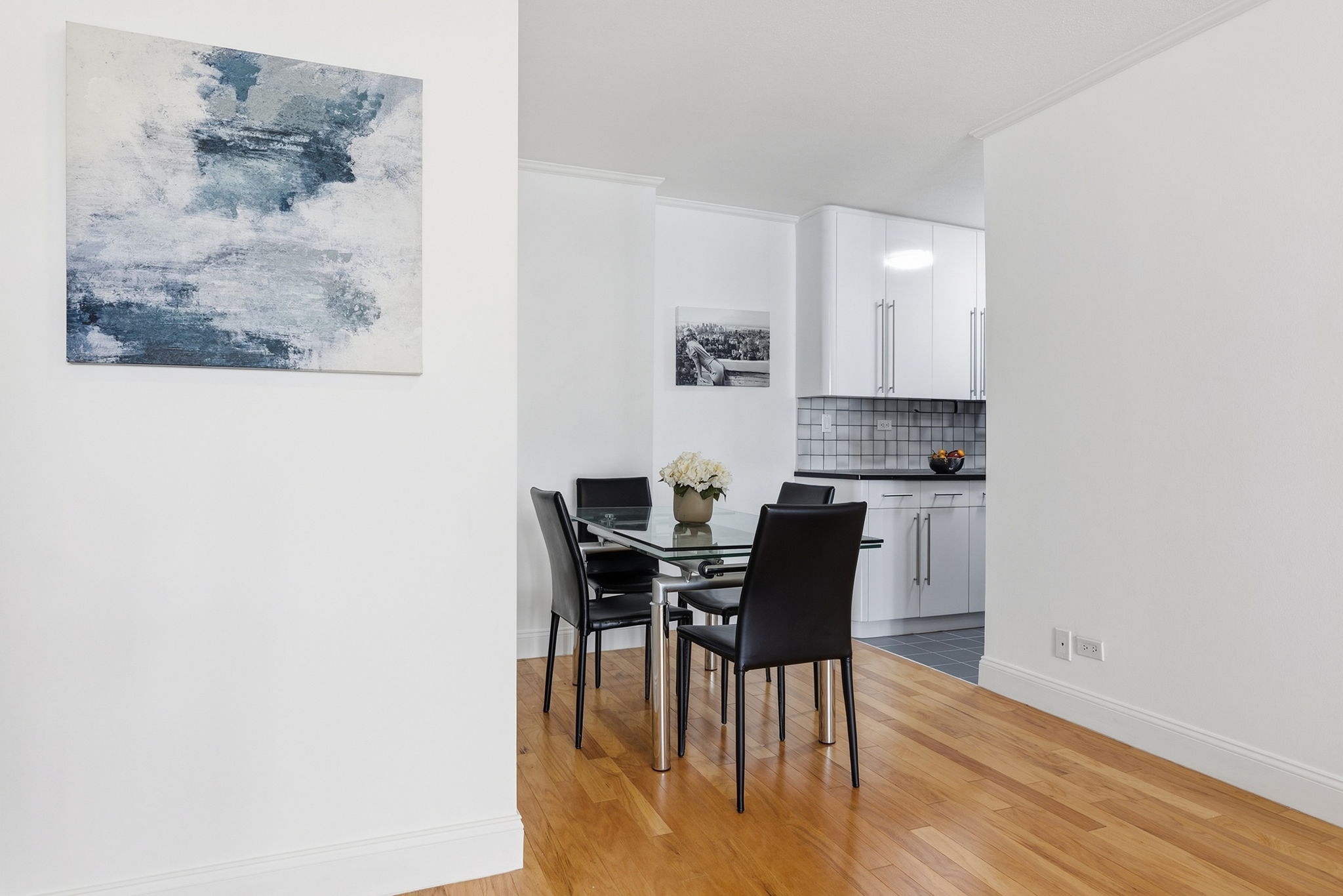 2025 Broadway, Unit 5A Manhattan, NY 10023 - Photo 3 of 15 Gallery Image 3