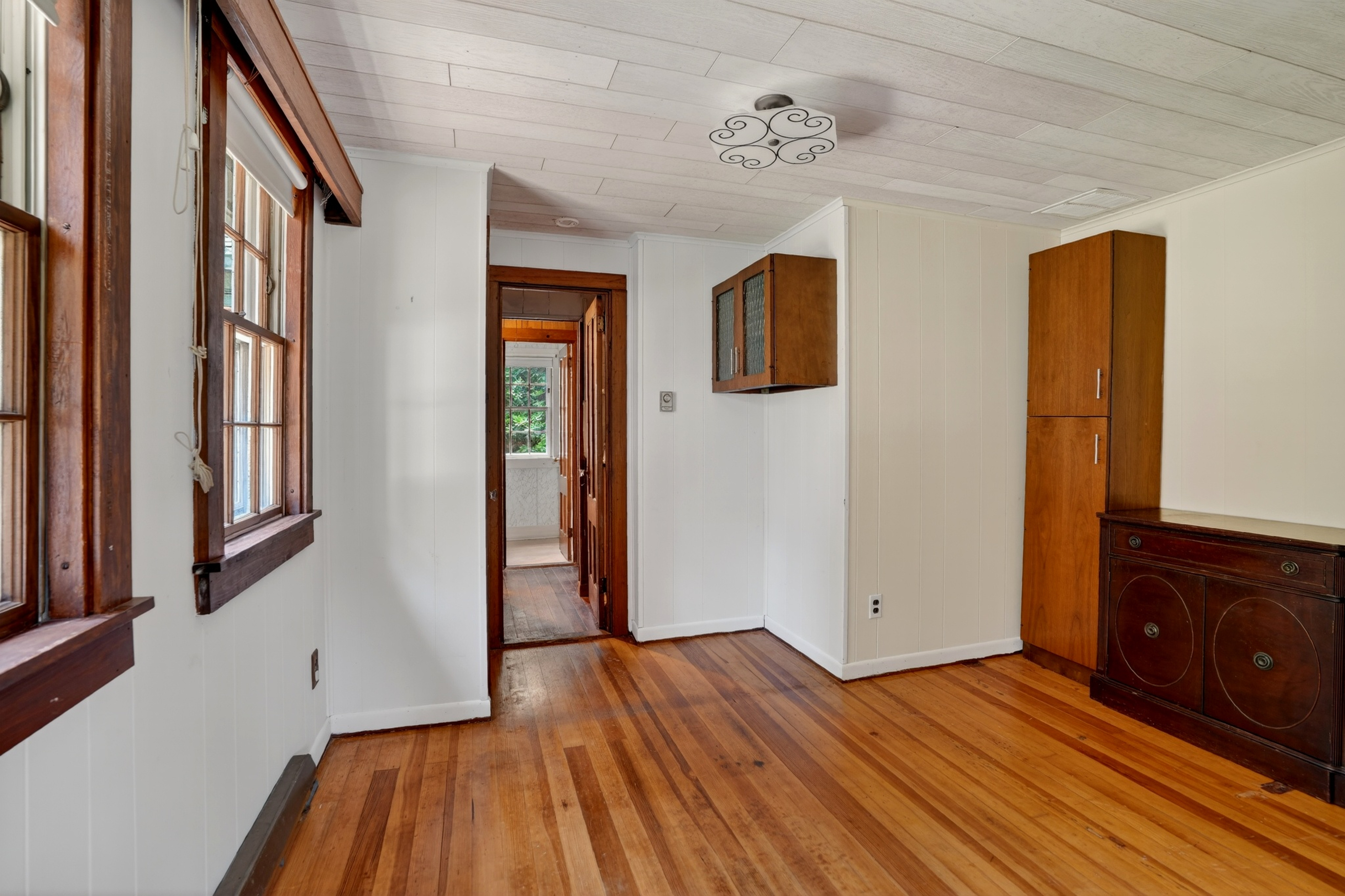 132 S Road Chilmark, MA 02535 - Photo 16 of 44