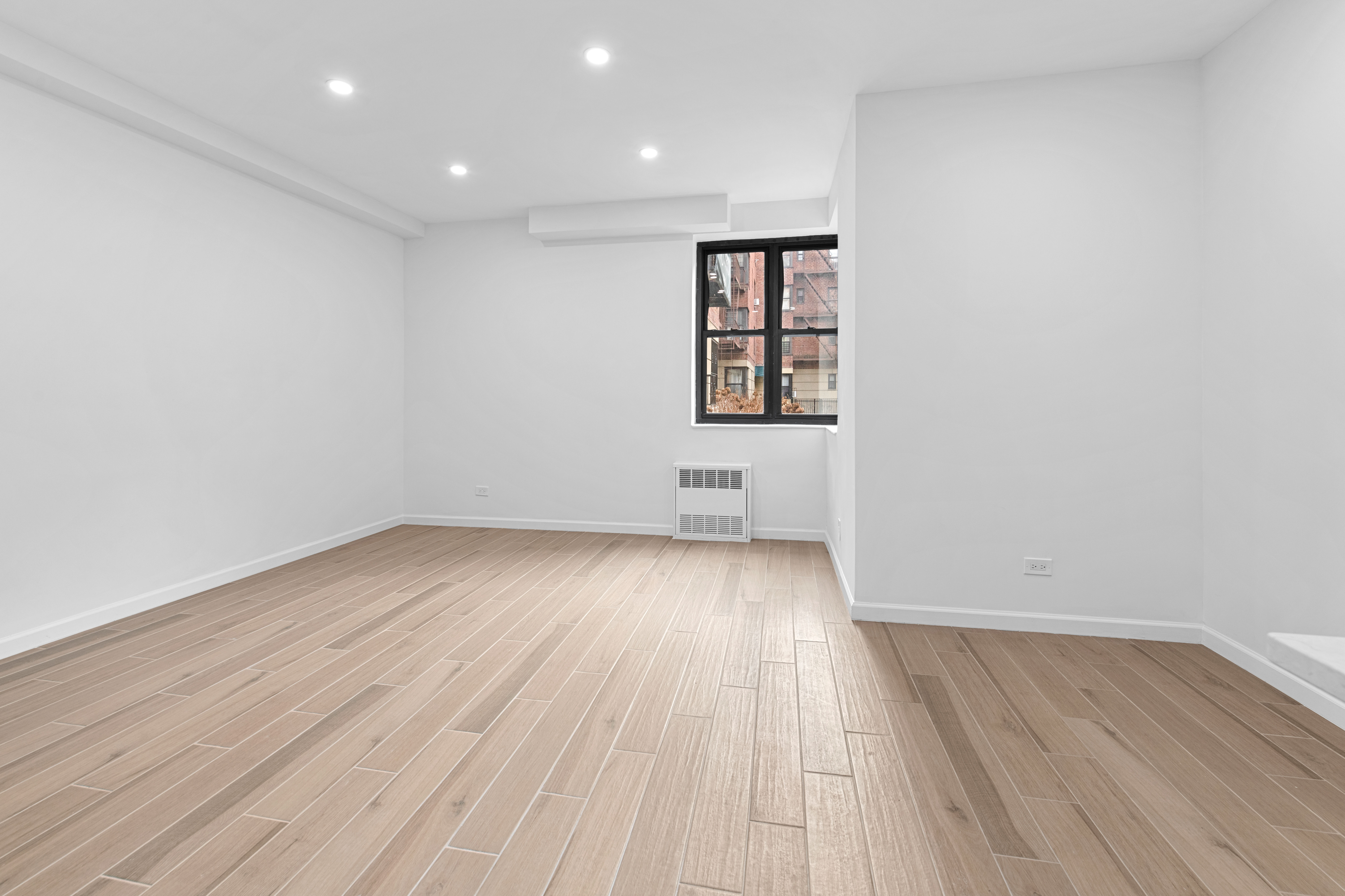 4523 Broadway, Unit 3E Manhattan, NY 10040 - Photo 3 of 11