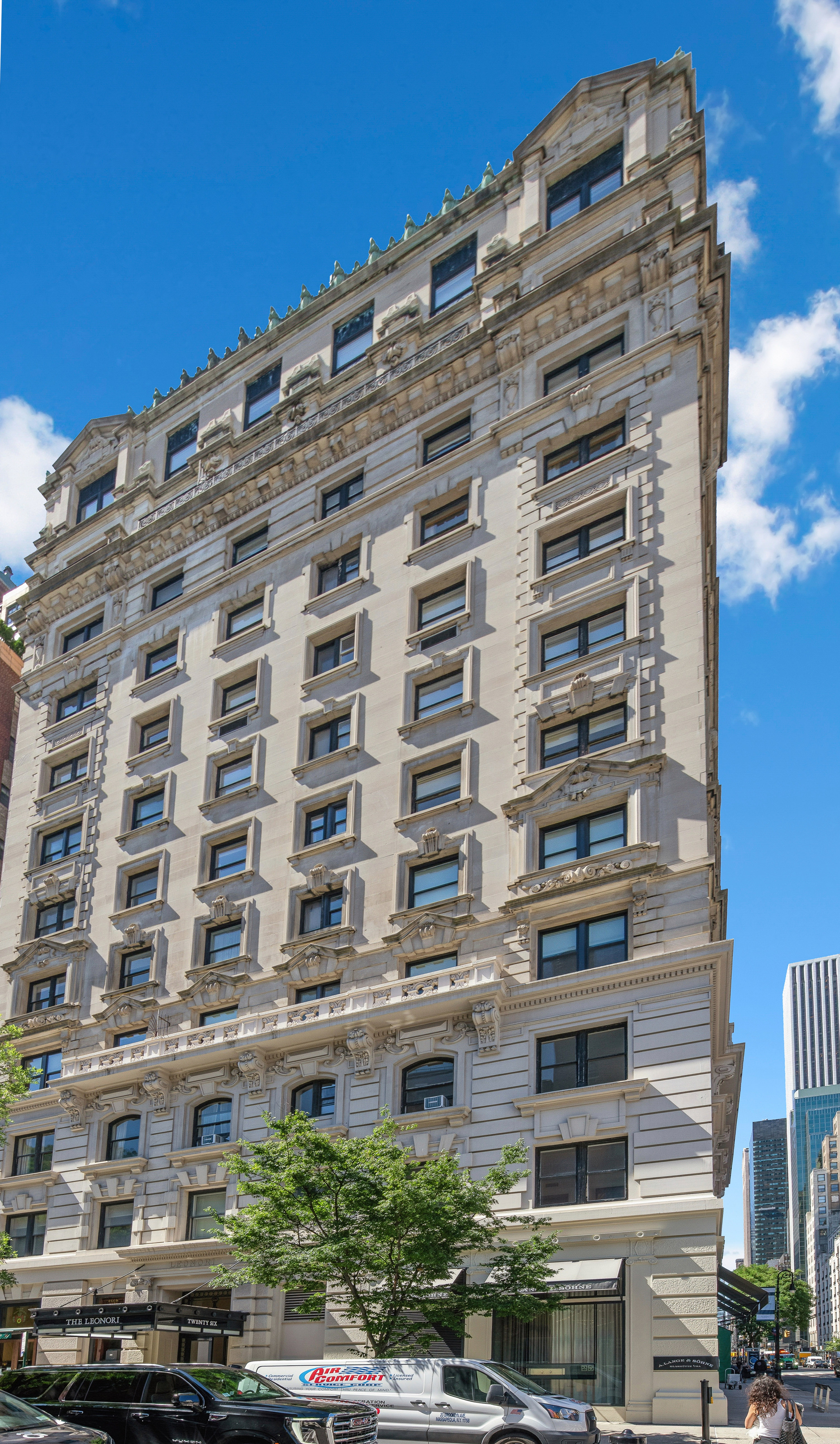 26 East 63rd Street, Unit 11F Manhattan, NY 10065 - Photo 14 of 15