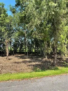 $84,900 | 39 Arbor Lane, New Orleans, LA 70131