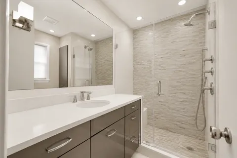 $1,995,000 | 3226 Broad Branch Terrace Northwest, Washington, DC 20008