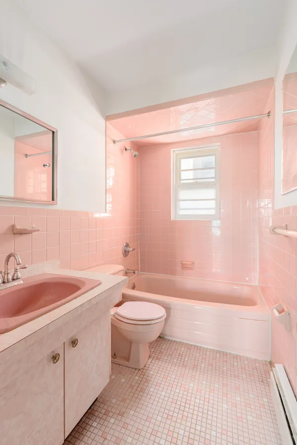 $750,000 | 143-17 101st Avenue | Jamaica
