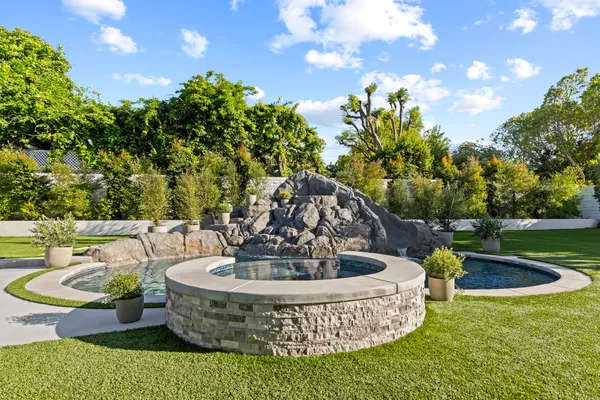 $5,300,000 | 20630 Kingsboro Way, Woodland Hills, CA 91364