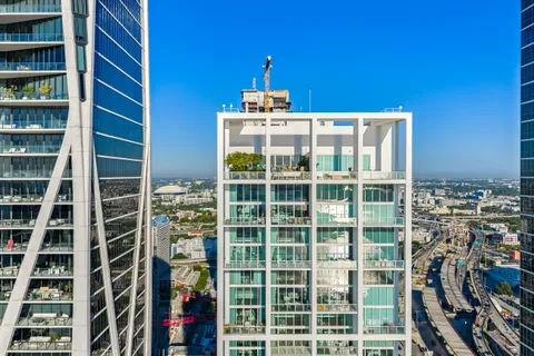 $6,750,000 | 1040 Biscayne Boulevard, Unit 4602, Miami, FL 33132