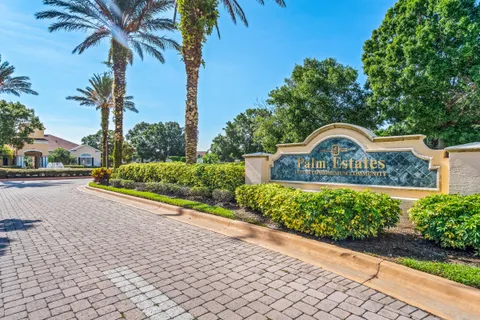 $199,000 | 2308 57th Circle, Vero Beach, FL 32966