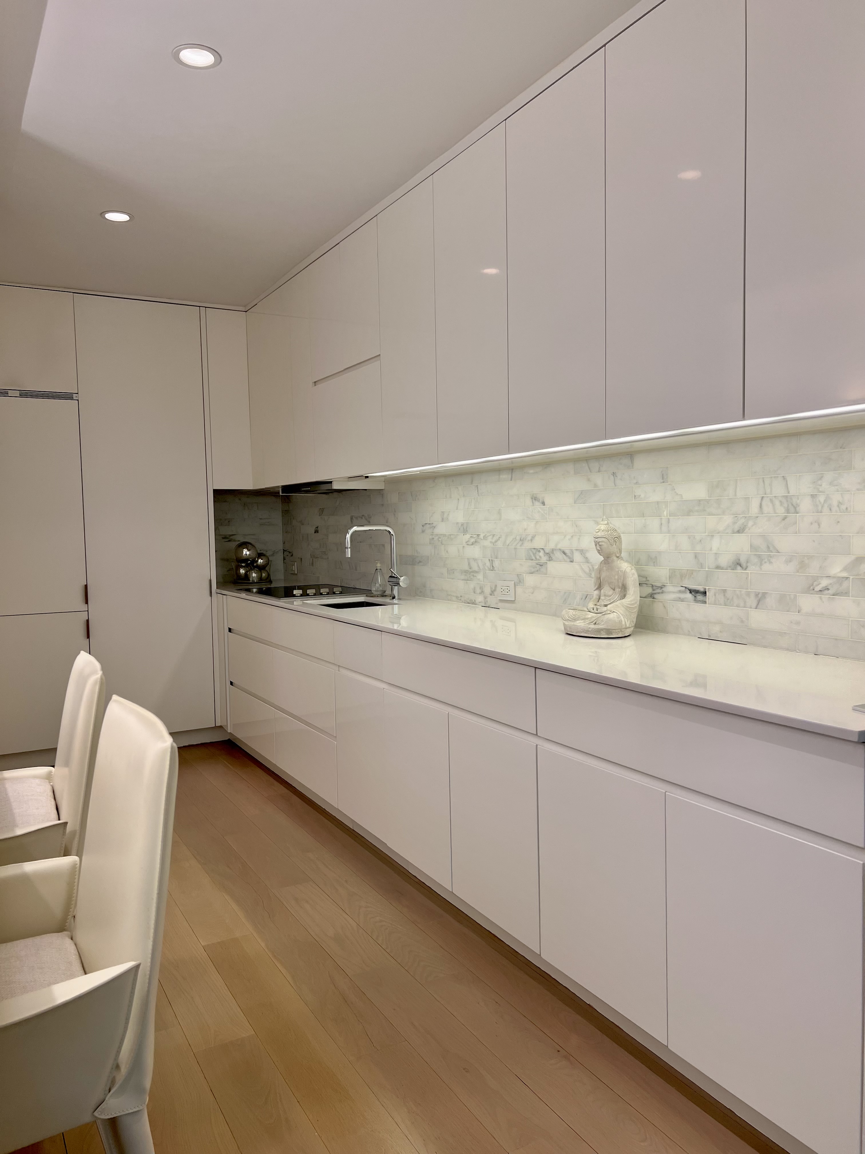 48 Gramercy Park North, Unit 1A Manhattan, NY 10010 - Photo 7 of 14 a kitchen with a sink and cabinets