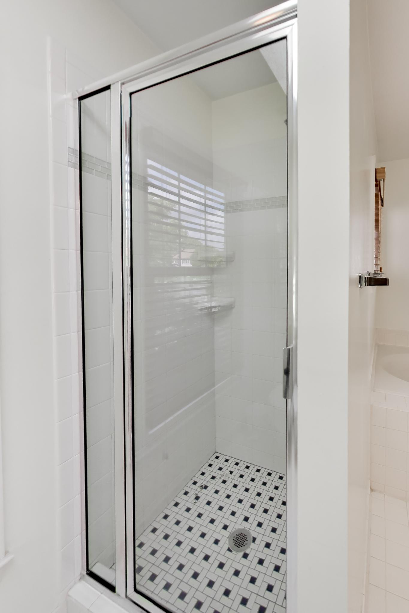 2421 Pondside Terrace Silver Spring, MD 20906 - Photo 36 of 53