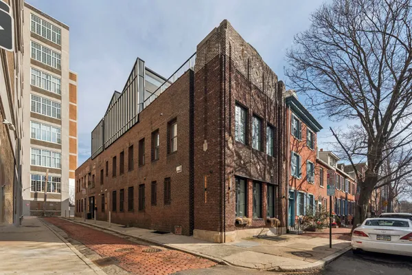 $3,750,000 | 207 South 24th Street, Philadelphia, PA 19103