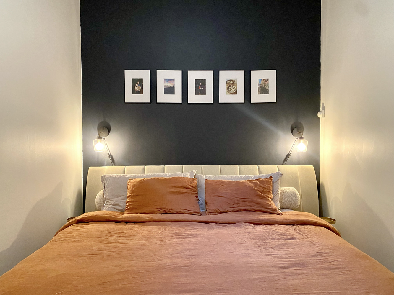 60 Court Street, Unit 2L Brooklyn, NY 11201 - Photo 8 of 9 a bed sitting in a bedroom next to a lamp