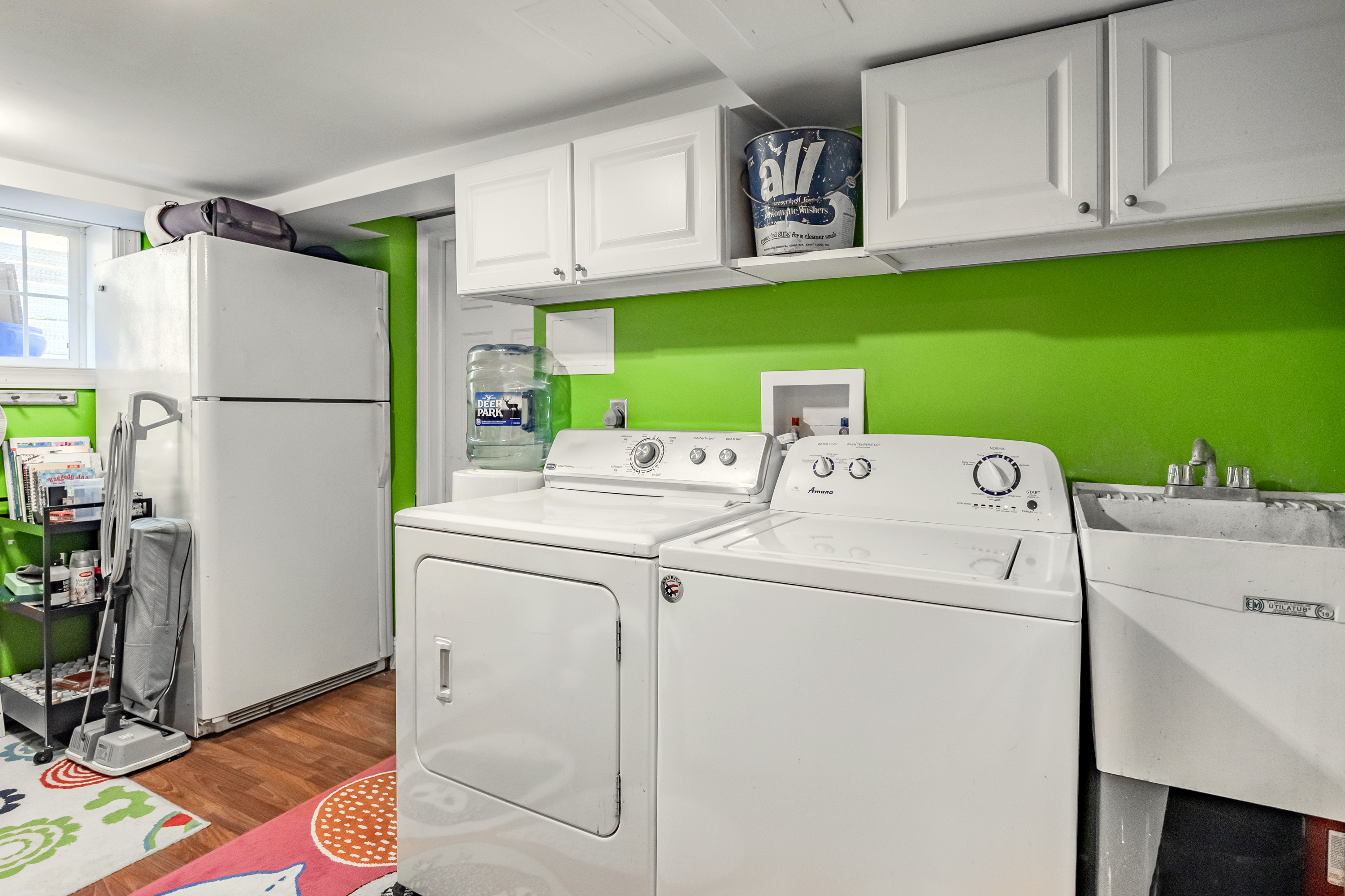 134 Strathmore Road Havertown, PA 19083 - Photo 52 of 64 a utility room with dryer and washer