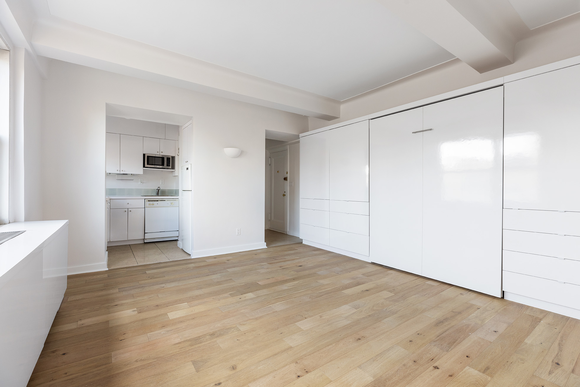 70 Remsen Street, Unit 10J Brooklyn, NY 11201 - Photo 6 of 11 Gallery Image 6