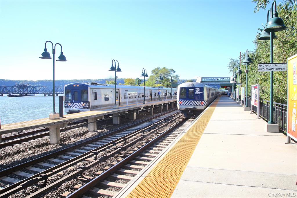 2400 Johnson Avenue, Unit 3B Bronx, NY 10463 - Photo 27 of 28 a view of a train station