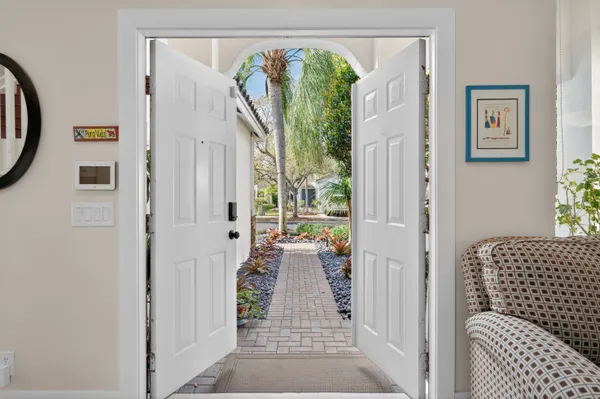 $889,000 | 1512 Maple Drive, Weston, FL 33327