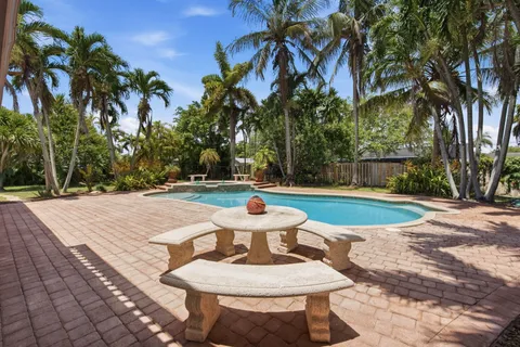 $1,195,000 | 16564 Southwest 153rd Court, Miami, FL 33187