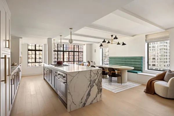 $3,250,000 | 230 East 50th Street, Unit 10AB | Midtown East