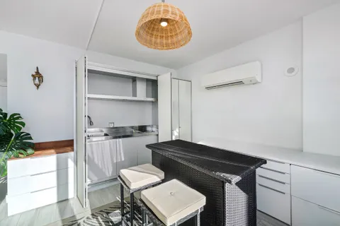 $6,750,000 | 1040 Biscayne Boulevard, Unit 4602, Miami, FL 33132