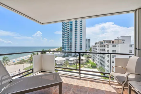 $380,000 | 1500 South Ocean Boulevard, Unit 706, Lauderdale-by-the-Sea, FL 33062