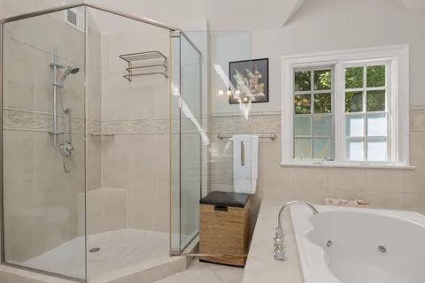 $1,950,000 | 5207 Andover Road, Chevy Chase, MD 20815