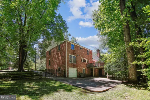 $1,250,000 | 11303 Hounds Way, North Bethesda, MD 20852