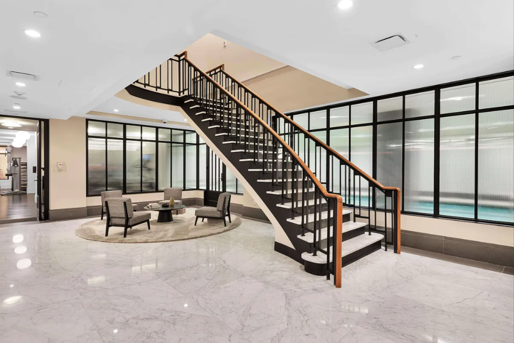 10 Madison Square West, Unit 9G Manhattan, NY 10010 - Photo 10 of 13 a view of entryway