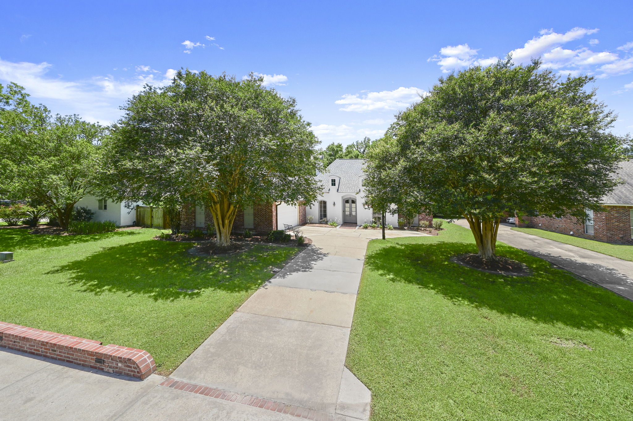 6042 Riverbrook Drive Baton Rouge, LA 70820 - Photo 3 of 30